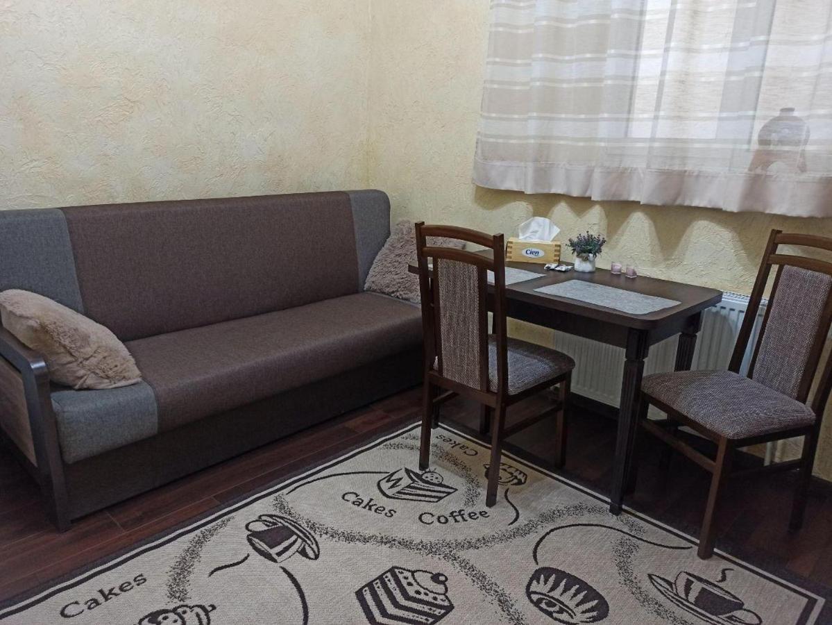 Apartament Квартира В Самом Центре Wi-Fi Czerniowce Zewnętrze zdjęcie